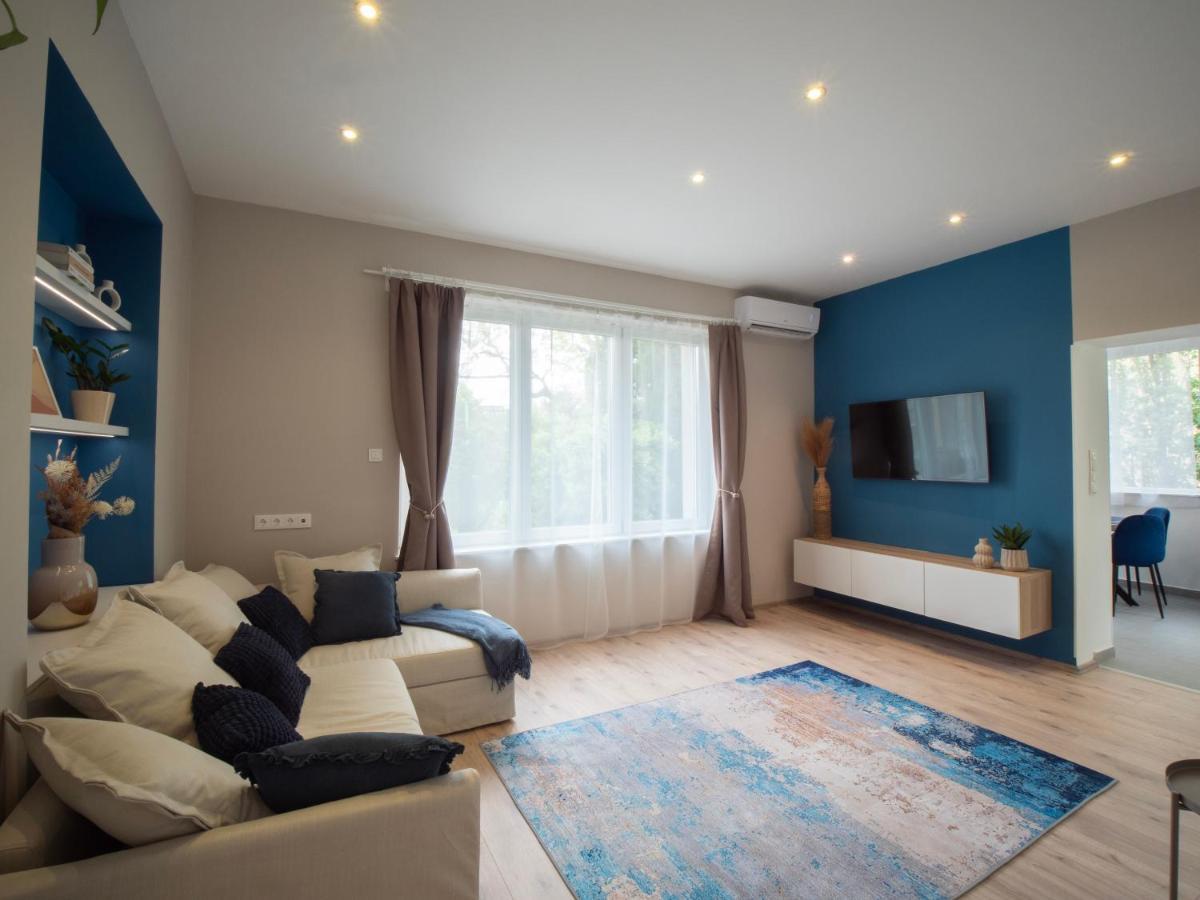 Blue Bird Citadel Apartment Budapest Bagian luar foto
