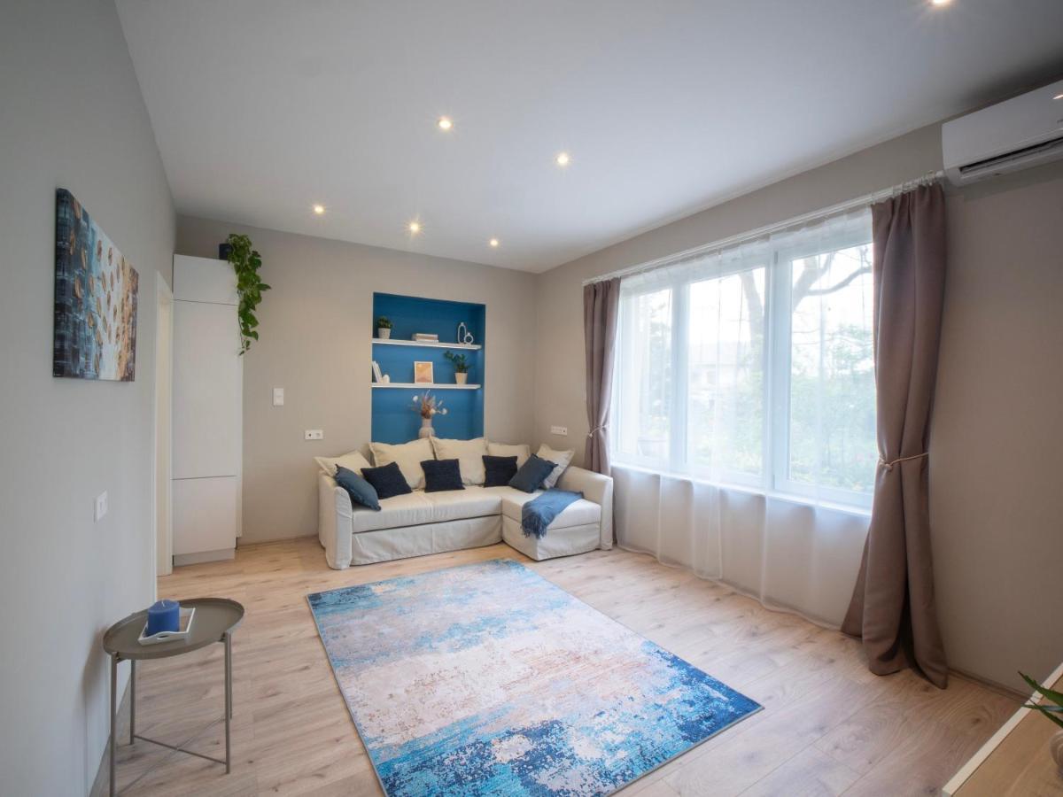 Blue Bird Citadel Apartment Budapest Bagian luar foto